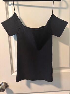 Forever 21 Black Off-Shoulder Ribbed Top